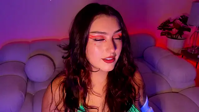 freya bella  online show from 01/30/25, 08:32