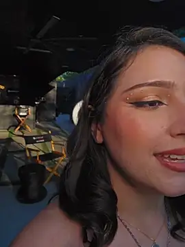 freya bella  online show from 03/01/26, 12:45