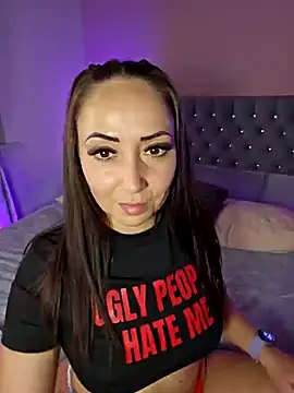 Snapshot of LeeTizia chatting on 02/23/25, 05:29 LeeTizia online show from 02/23/25, 05:29