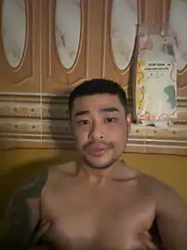 Snapshot of Asianhif chatting on 09/27/25, 07:52 Asianhif online show from 09/27/25, 07:52