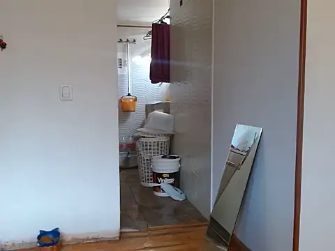 Laura martin  online show from 02/19/25, 12:55