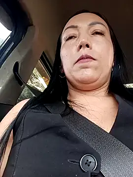 Laura martin  online show from 02/26/25, 02:57