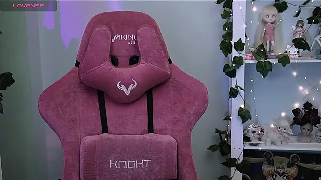 prettybones online show from 03/04/26, 09:21