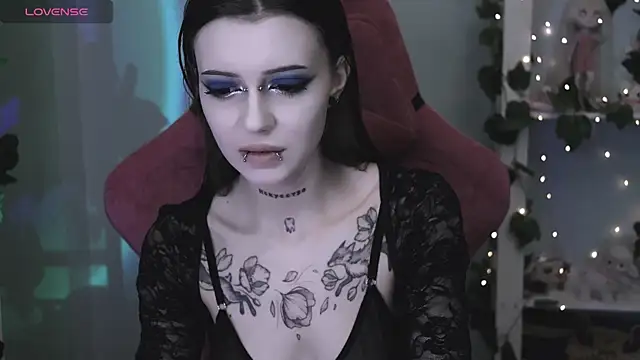 prettybones online show from 04/09/26, 01:38