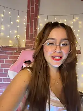 Juanelopez1 online show from 06/26/26, 03:33