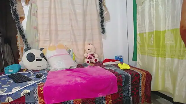 Stepmom slut 50 online show from 01/21/25, 01:39