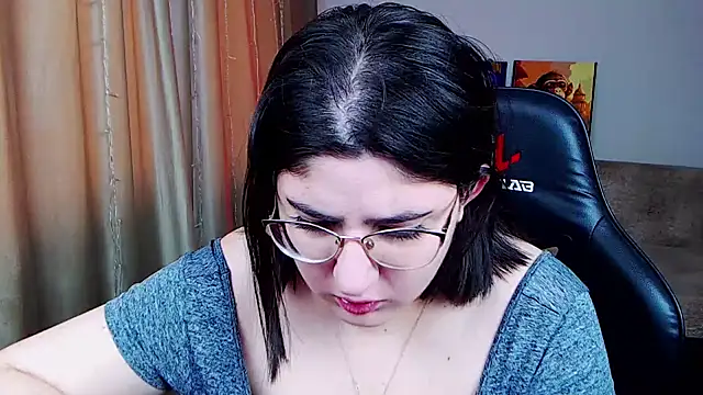 Crazy Bunya online show from 02/21/25, 02:06