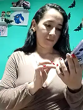 emilypoppy3 online show from 01/25/25, 01:10