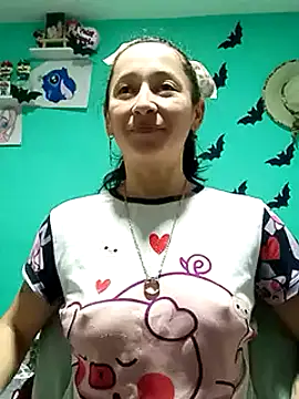 emilypoppy3 online show from 02/17/25, 04:15