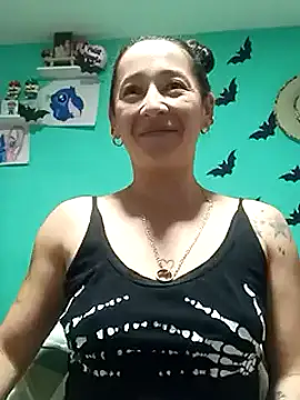 emilypoppy3 online show from 02/18/25, 12:39