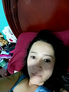 emilypoppy3 online show from 10/24/25, 07:10