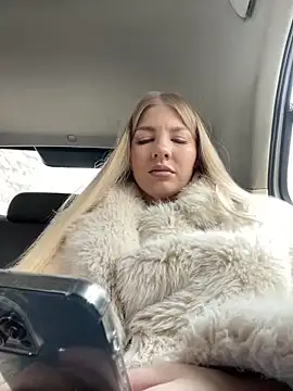 NewLale online show from 03/12/25, 03:24