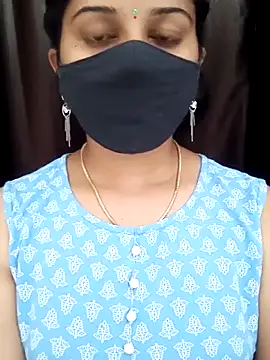 Angleannie online show from 11/17/25, 08:09