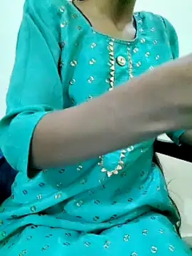 Snapshot of Kumkum_36 chatting on 02/14/25, 06:56 Kumkum 36 online show from 02/14/25, 06:56