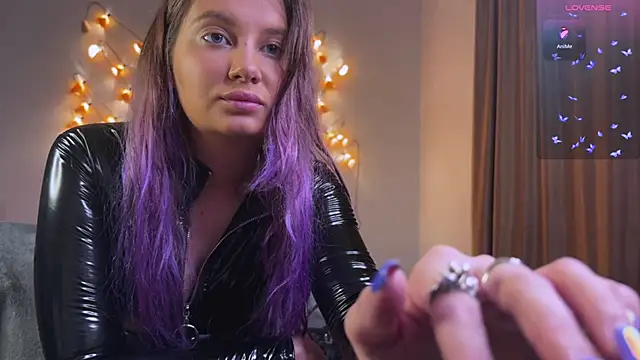 Femdom Lola online show from 01/25/25, 02:36