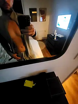 Guitccch online show from 11/18/25, 11:15