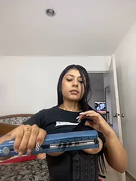 CandyRoxx1  online show from 01/19/25, 12:17