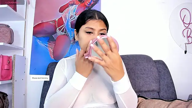 CandyRoxx1  online show from 11/14/25, 05:55