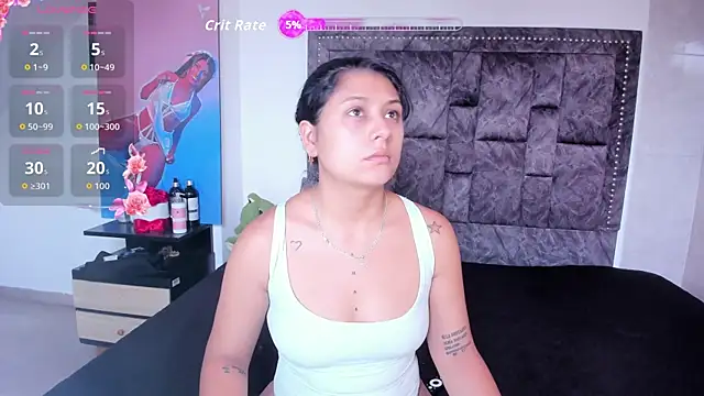 Snapshot of CandyRoxx1_ chatting on 07/08/26, 06:56 CandyRoxx1 online show from 07/08/26, 06:56