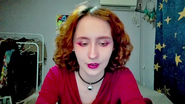 Snapshot of JoannaTompson chatting on 04/22/26, 05:58 JoannaTompson online show from 04/22/26, 05:58