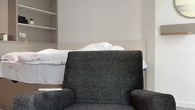 Snapshot of Rainbow967 chatting on 03/31/26, 01:11 Rainbow967 online show from 03/31/26, 01:11