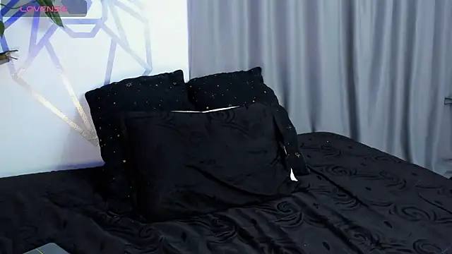 Aron-santoro online show from 12/20/24, 03:58