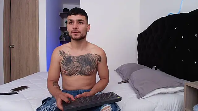 Aron-santoro online show from 02/11/26, 01:05