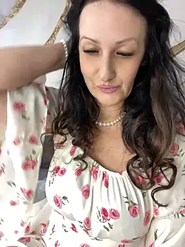Katie-n online show from 07/12/26, 06:37