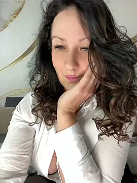Katie-n online show from 07/25/26, 04:21