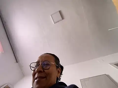 sweeviolet online show from 09/24/25, 03:15