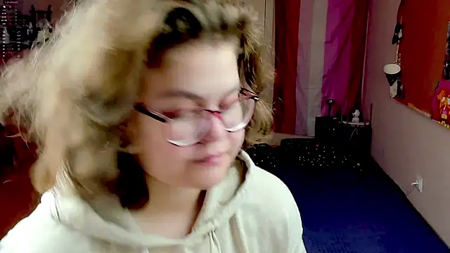 Sashy Way online show from 09/12/25, 09:26