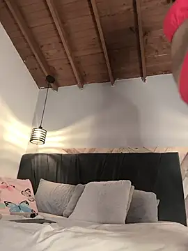 EmmilyBrant online show from 02/18/26, 12:39