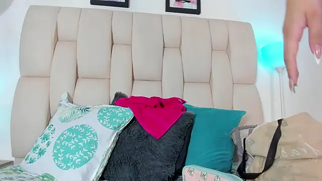 KristalFoxx online show from 01/10/26, 11:01