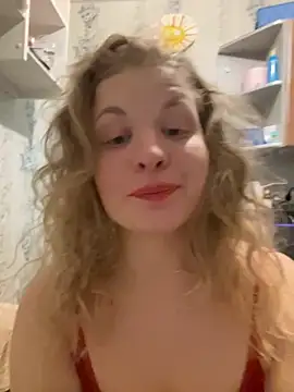 AlicePearcy online show from 10/04/25, 10:41