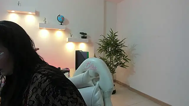 martina foxy  online show from 11/01/25, 12:07