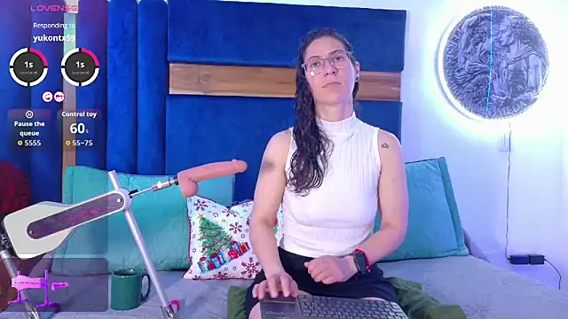 Andromeda-jade online show from 12/23/25, 04:32