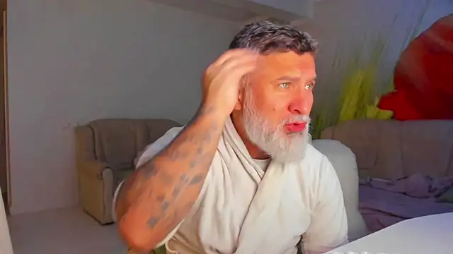 BlowMyXXL online show from 01/07/26, 08:11