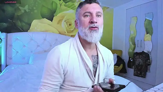 BlowMyXXL online show from 02/08/26, 09:13