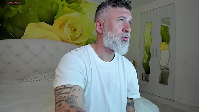 BlowMyXXL online show from 03/22/26, 07:34