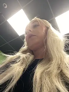 MerlinDave online show from 09/11/25, 01:17