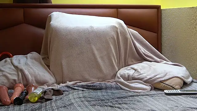 DanicaMoore online show from 04/12/26, 12:54