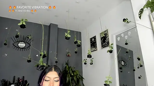 Raven Witch  online show from 03/07/26, 05:43