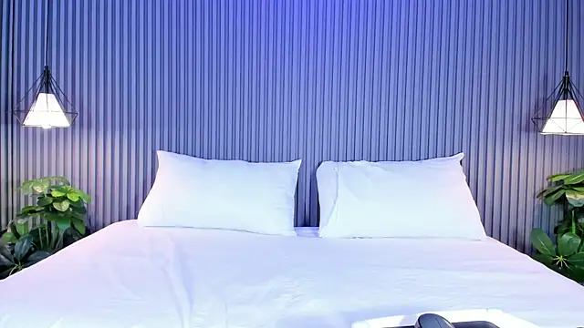 MaluDiaz online show from 12/22/25, 05:21