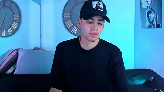 Mike 0233  online show from 01/05/25, 04:47