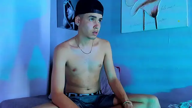 Mike 0233  online show from 01/12/25, 07:53