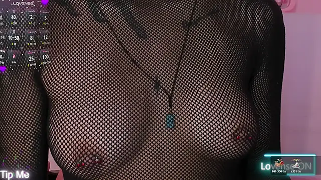 violeth hill online show from 11/16/25, 07:08