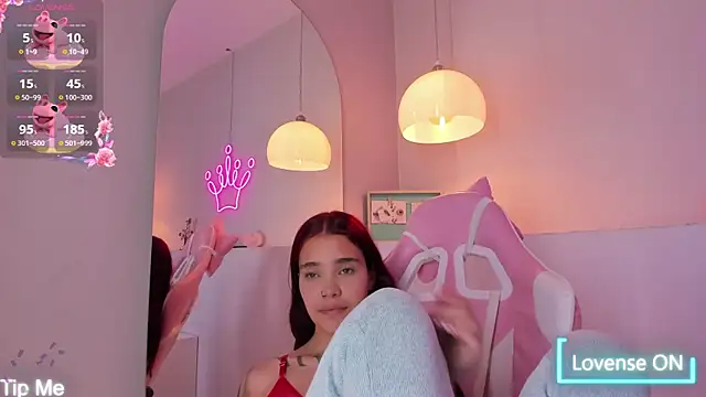 violeth hill online show from 01/06/26, 07:39