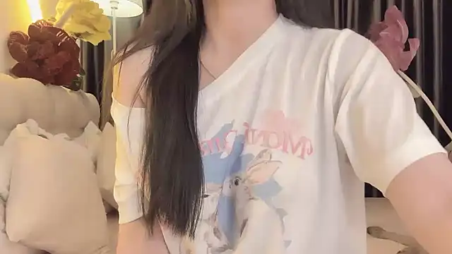 Nacy-Moonlight online show from 04/15/26, 04:58