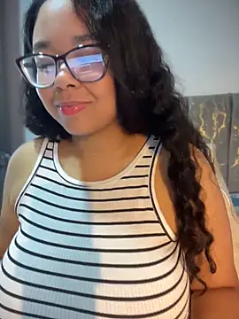 XMara online show from 04/08/26, 04:40