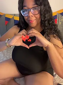 XMara online show from 06/19/26, 02:10